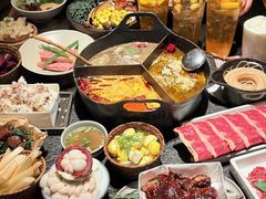 -三出山火锅(南京万象天地店)