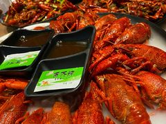 -沪小胖小龙虾(淮海中路旗舰店)
