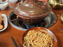-岳记兴隆·青城腊排铜火锅(融创店)