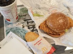 -麦当劳(东方时代广场分店)