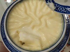 -广信牛奶甜品世家(台东店)