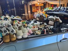 -吴山路夜市