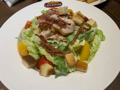 -拉亚汉堡经典餐厅(商城路店)
