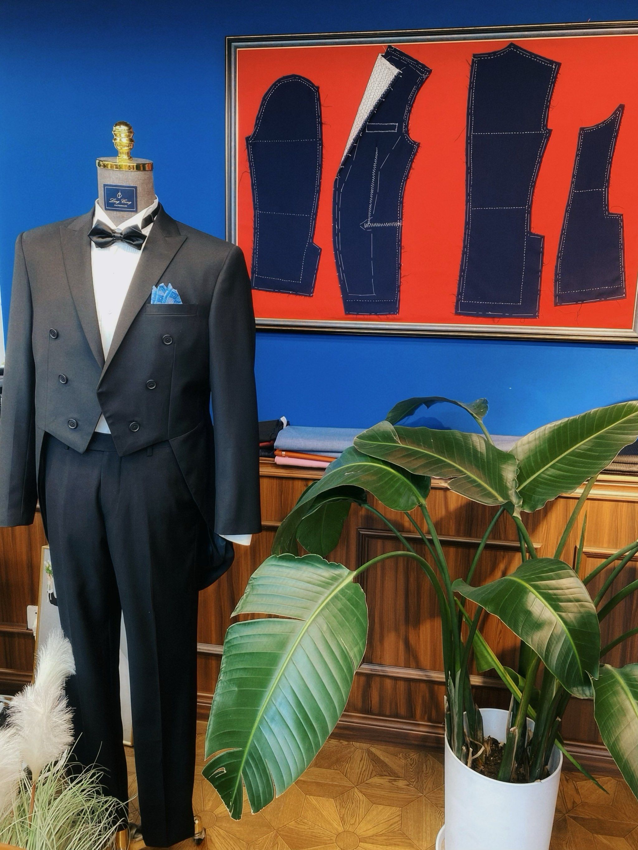 发现宝藏定制西服店