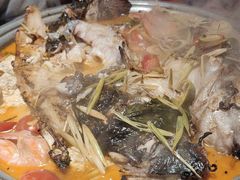 -令狐冲·炭烤活鱼(宝龙店)