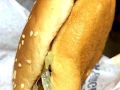 酷辣黑椒鸡腿堡-麦当劳(中山路店)