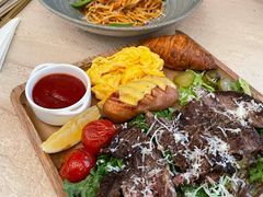 -玲婧胡同·生日蛋糕·餐厅(嘉里城店)