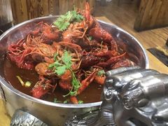 -老东镇啤酒屋海鲜加工·蒸汽海鲜·海鲜烧烤(台东店)