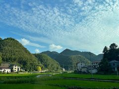 -雅鲁激流探险漂流