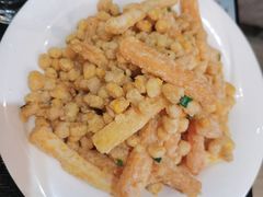 -河畔春天时尚餐厅