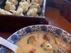 -张家巷美食(南浔店)