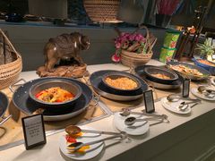 -海口绿发希尔顿酒店-田园汇自助餐·三文鱼·海鲜