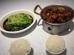 -峨嵋小镇·川菜(正定朗华店)