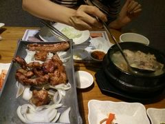 -紫霞门韩国料理烤肉(深南东路店)