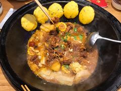 铁锅炖牛尾-鸽子刘铁锅炖鱼(劲松店)