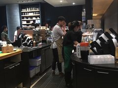 -星巴克臻选(郑州国贸360广场店)