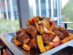 -炉小二铜锅牛蛙•川湘菜(三里屯店)