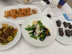 -品海楼·大连海胆锅贴馆(东港店)