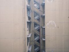 -白象居