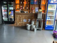 -山之屋炭火烧肉·生啤畅饮(大朗万科中央公园店)