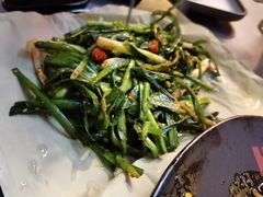 -何师烧烤Pro ·江湖川菜·小龙虾·精酿(太古里旗舰店)