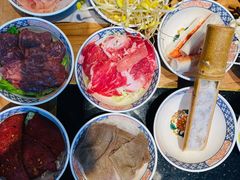 -周小明火锅(黑金冠社区店)