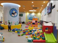 -戊辰亲子游泳俱乐部