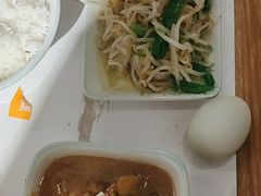 -老乡鸡(上海白玉兰广场店)