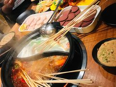 -牛小嫩串串火锅(老国贸总店)