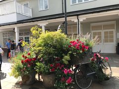 -伦敦比斯特购物村