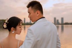 -蒙太奇婚纱摄影(万达店)
