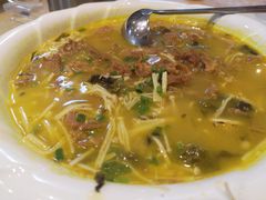 酸汤牛肉-松月湖大酒店
