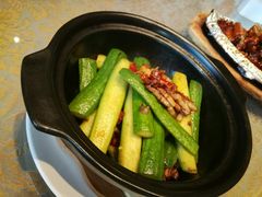 -尚味小厨·瓦罐煨汤