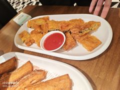 -新白鹿餐厅(滨江银泰店)