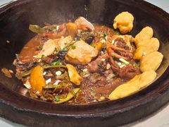 -鱼窝棚柴火铁锅炖(富山屯店)