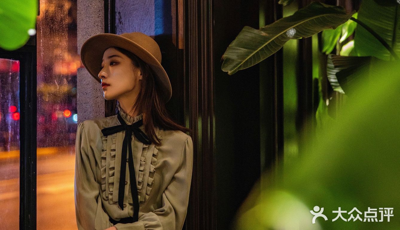 推开百年历史建筑的大门|探索神秘的滇味小酒馆