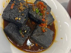 -楚山晓·湖北菜(武汉光谷K11店)