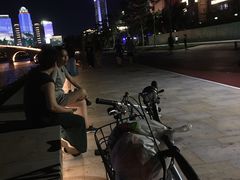 -万绿园