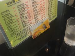 -喜喜烧腊茶餐厅(骆克道店)