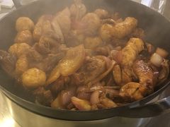 -胡须佬鸡煲四季火锅店(石厦西村直营店)