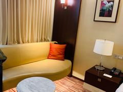 -上海龙之梦万丽酒店