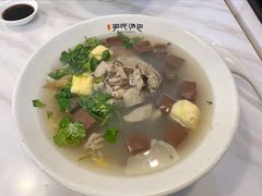 鸭血粉丝-百年尹氏汤包(湖南路狮子桥店)