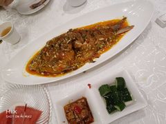 -亢龙太子酒轩(东湖店)