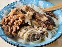 -墨脱石锅椰子鸡•海鲜糟粕醋(榆亚路店)