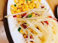 -雷祖芳老妈蹄花店