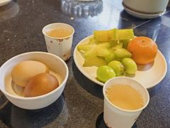 -英德宝晶宫天鹅湖茶语温泉
