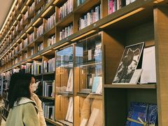 -茑屋书店(天目里店)