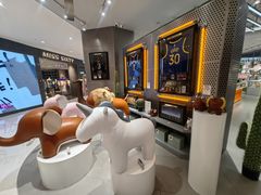 -微缤礼物(青岛海信广场店)