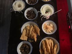 -九鼎轩脆毛肚火锅(南京东路店)