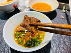 烧肥肠-四小区火锅·巷子里的重庆火锅(花照壁店)